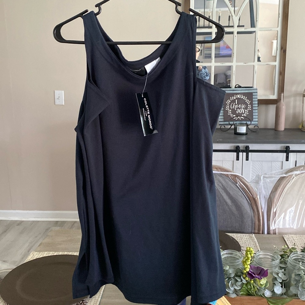 Elegant black cold shoulder Women's Top